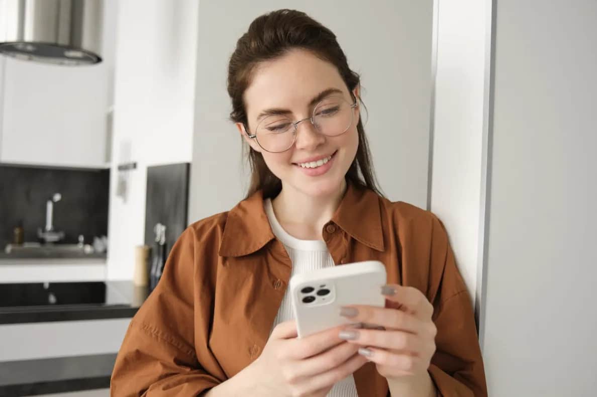 Jak karty przedpłacone chronią Cię przed nadmiernymi opłatami za subskrypcje w App Store